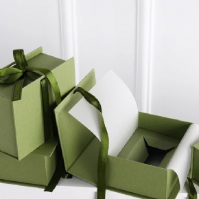Bespoke Private Logo Jewelry Package Paper Box